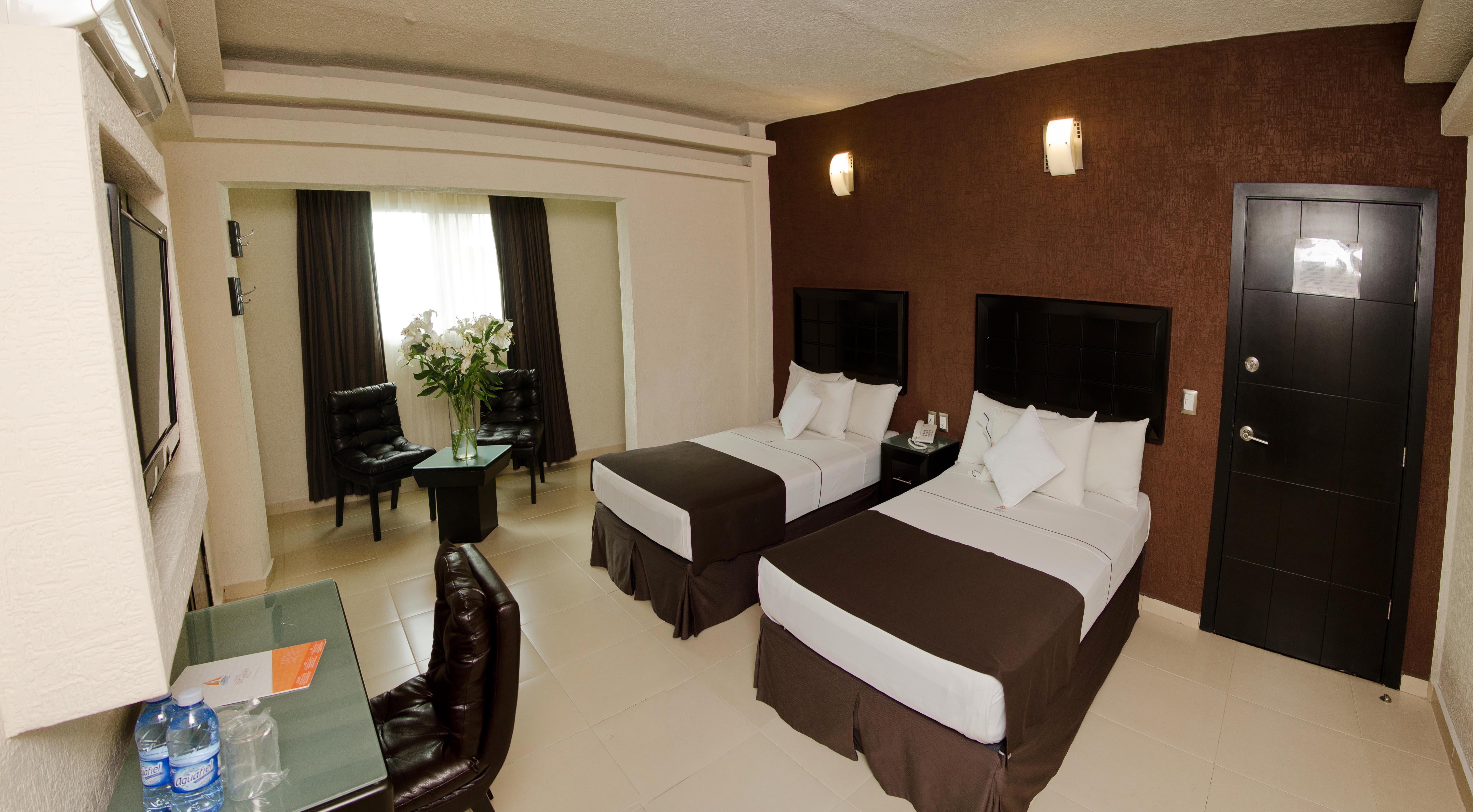 Hotel Portonovo Plaza Centro Guadalajara Esterno foto