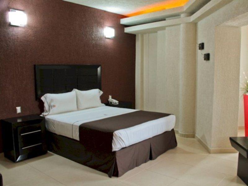 Hotel Portonovo Plaza Centro Guadalajara Esterno foto